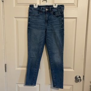 American Eagle Size 6 Jegging Crop